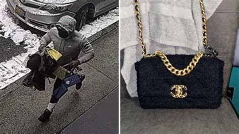 chanel robbery in soho|Man guilty in $200,000 SoHo Chanel store robbery .